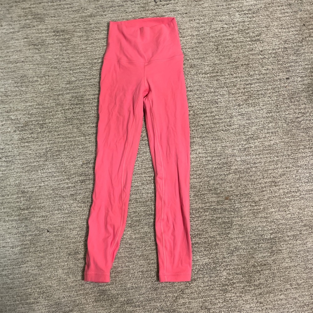 NWOT Pink Lululemon size 0 leggings